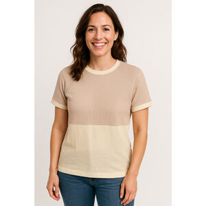Women’s Colorblock Short Sleeve Shirt – Beige – Size M – NWT